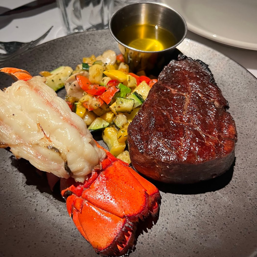 Bobby Van's Steakhouse 3