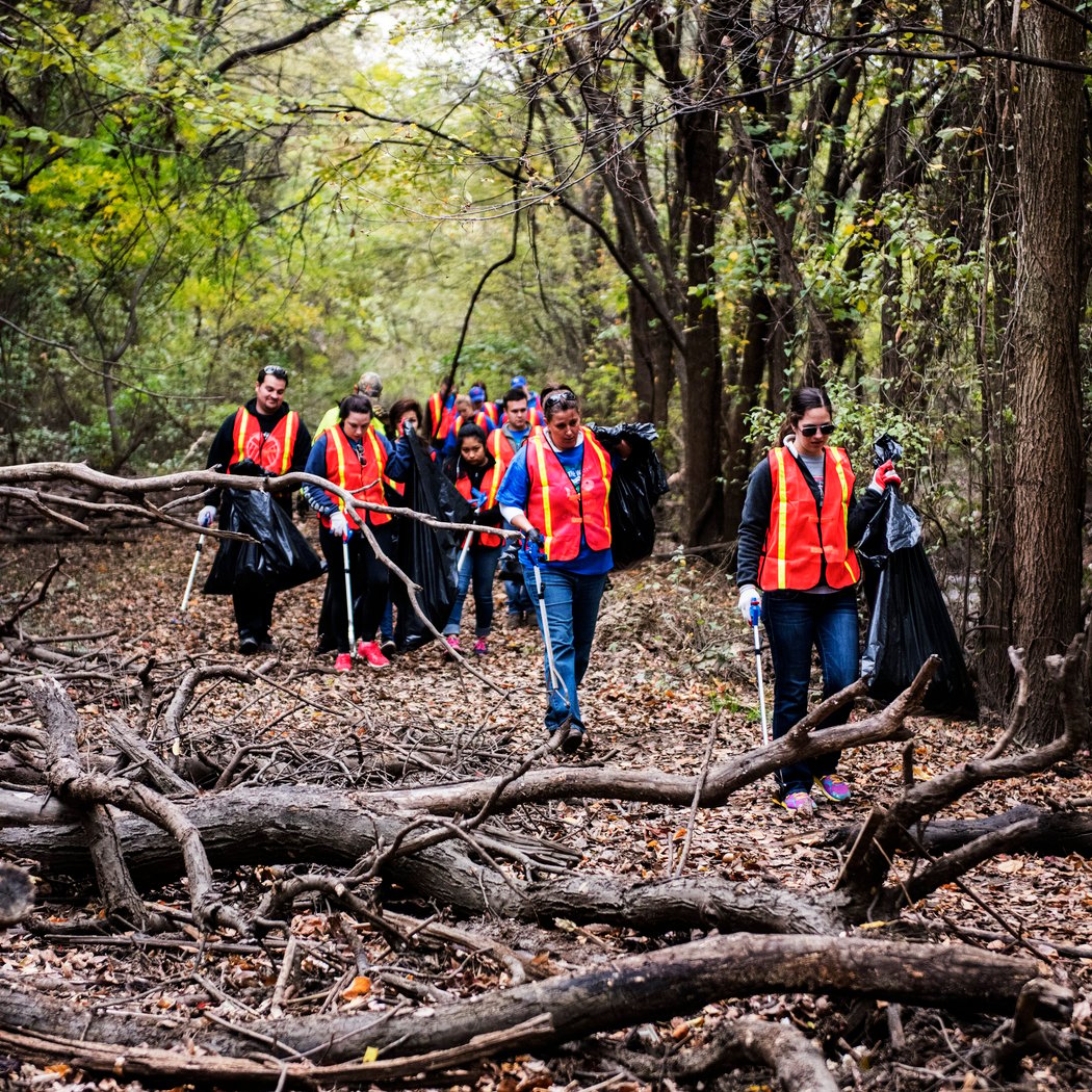 Greenspace Dallas Weekly Trinity River Cleanup 1