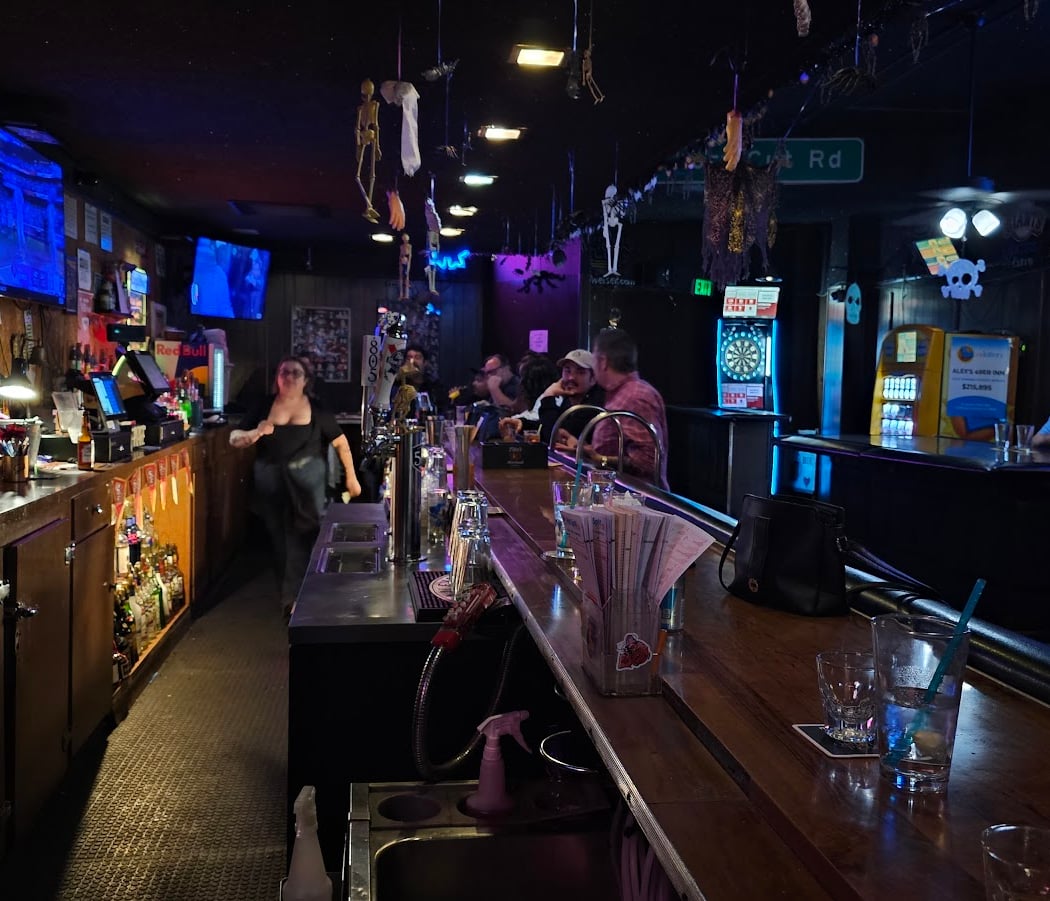 Alex's 49er Inn 1