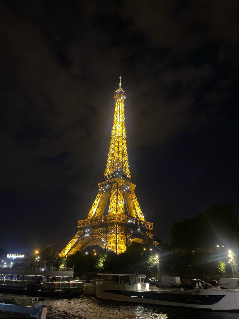 Les Péniches de Paris 1