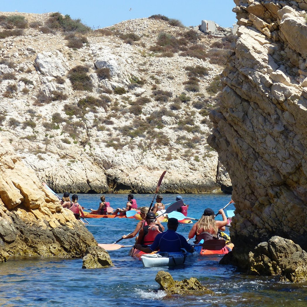 Localanque | Balades, Croisières & Location Bateaux Marseille Calanques Frioul 2