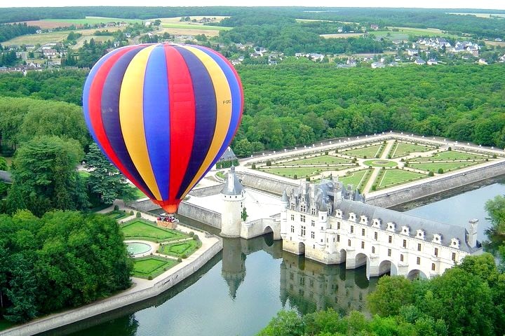 FRANCE MONTGOLFIERES - Val de Loire - Chenonceau - Vol en montgolfière 3