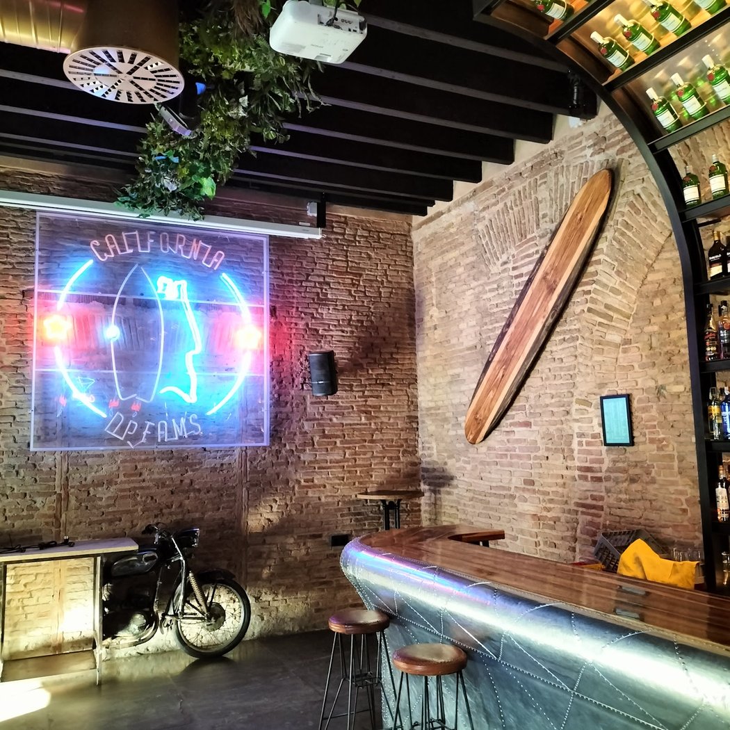 California Dreams Sevilla 1