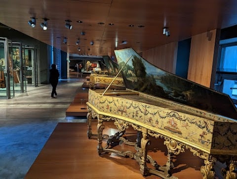 Permanent Collection at the Musée de la musique 3