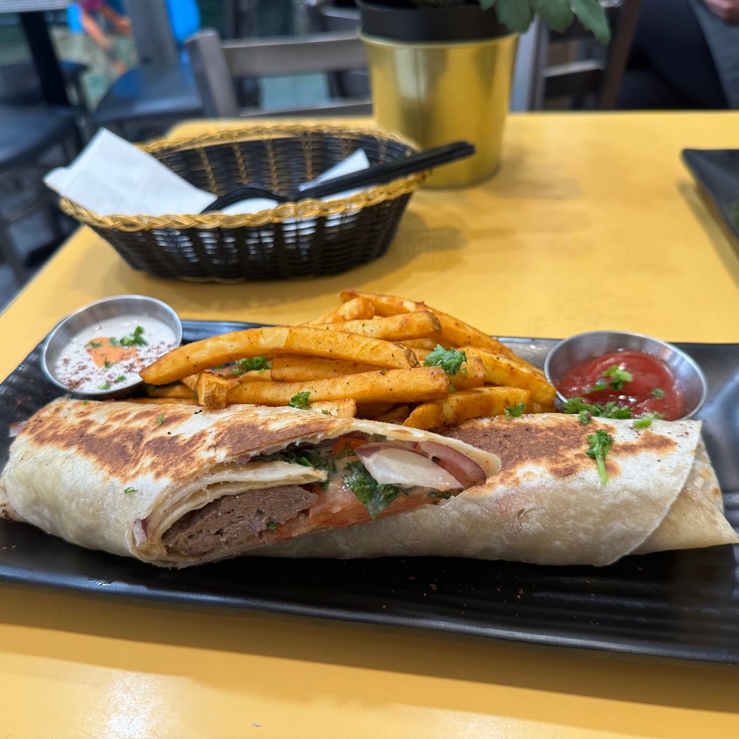 Lava Shawarma 4