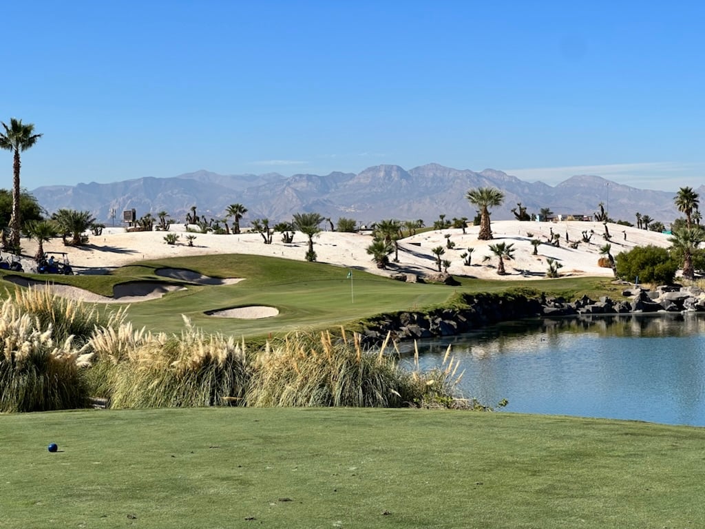 Bali Hai Golf Club 2