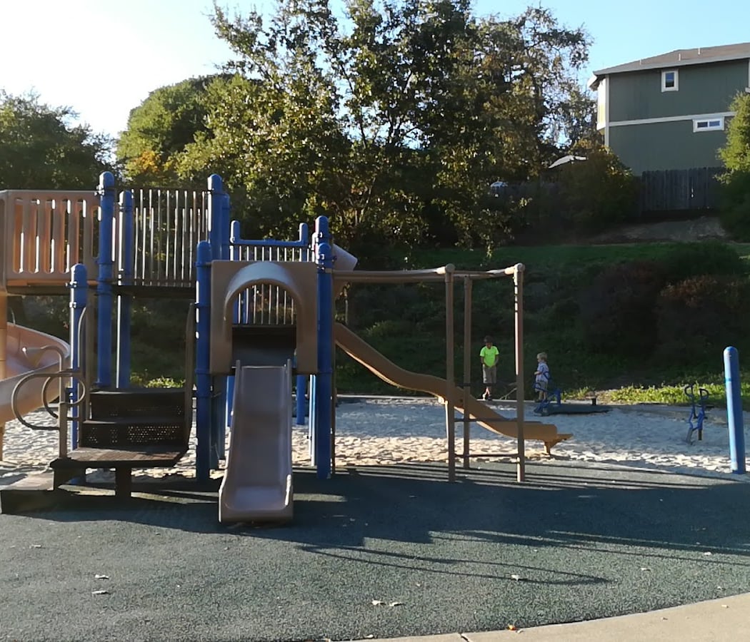 Hillside Park 1