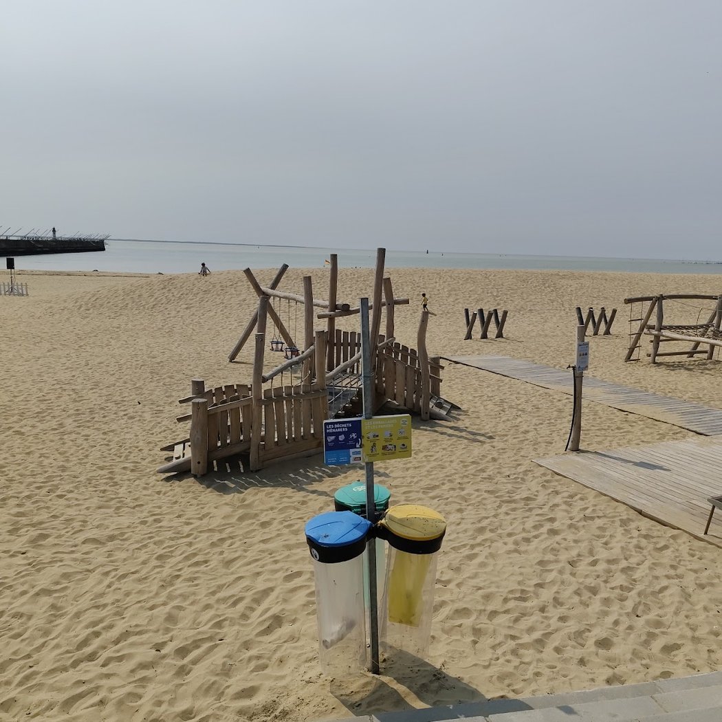 La Grande Plage du Front de Mer 2