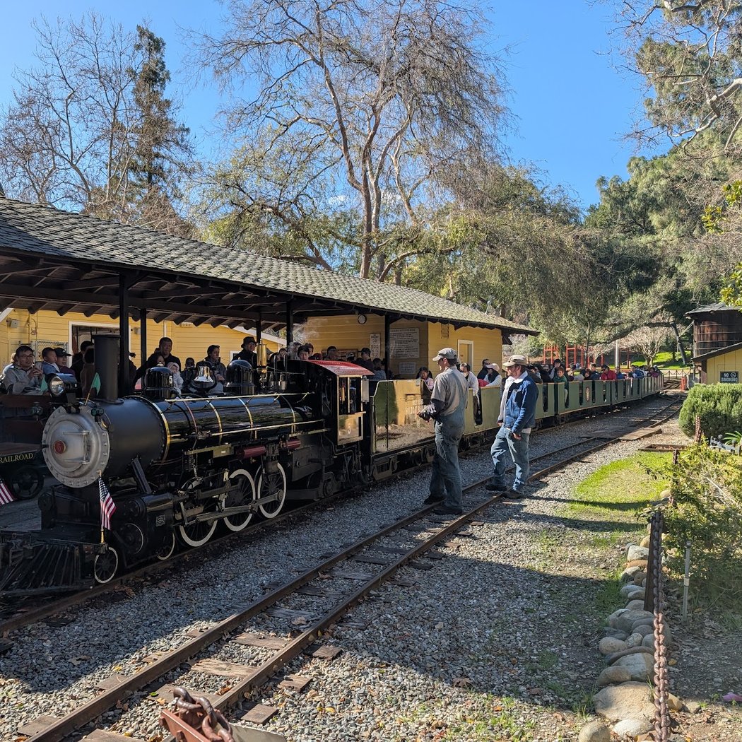 Billy Jones Railroad Holiday Train 4
