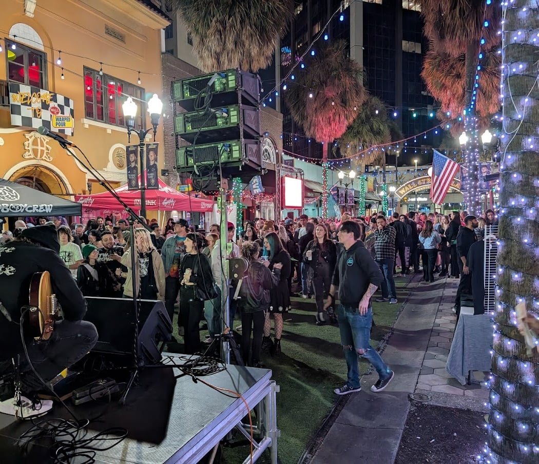 Wall Street Plaza 1