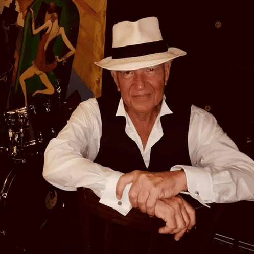Victor Neufeld & The Vintage Vipers 1