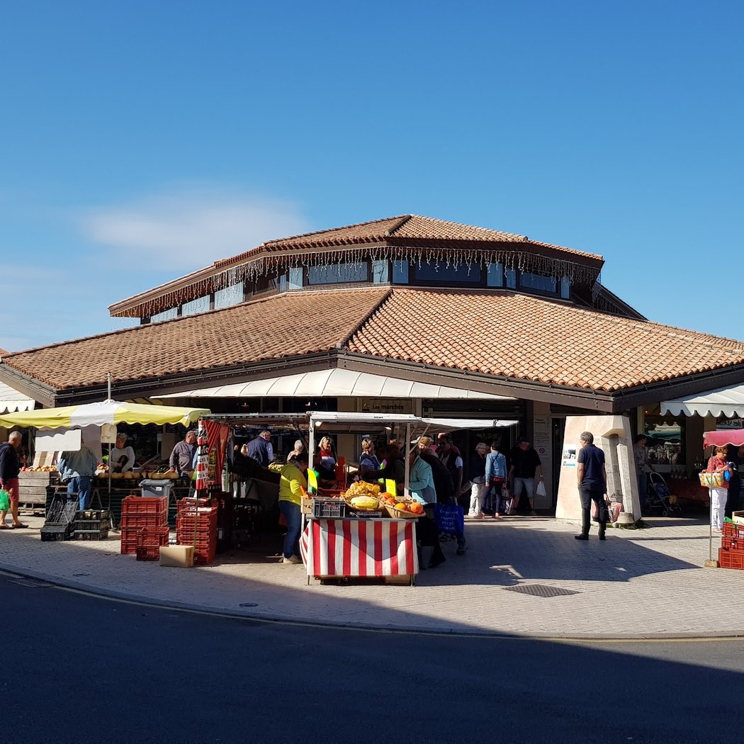 Marché 100% artisanal 2