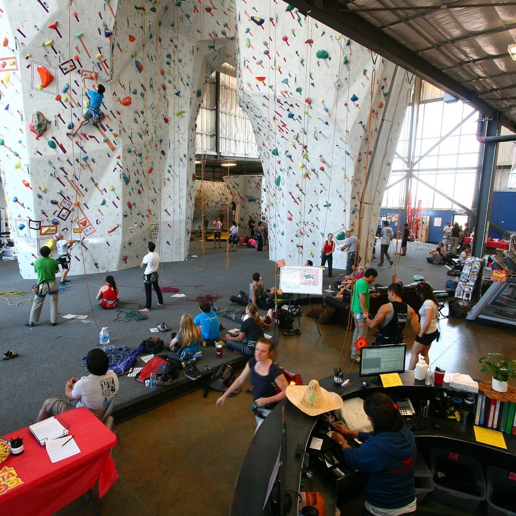 MetalMark Climbing 3