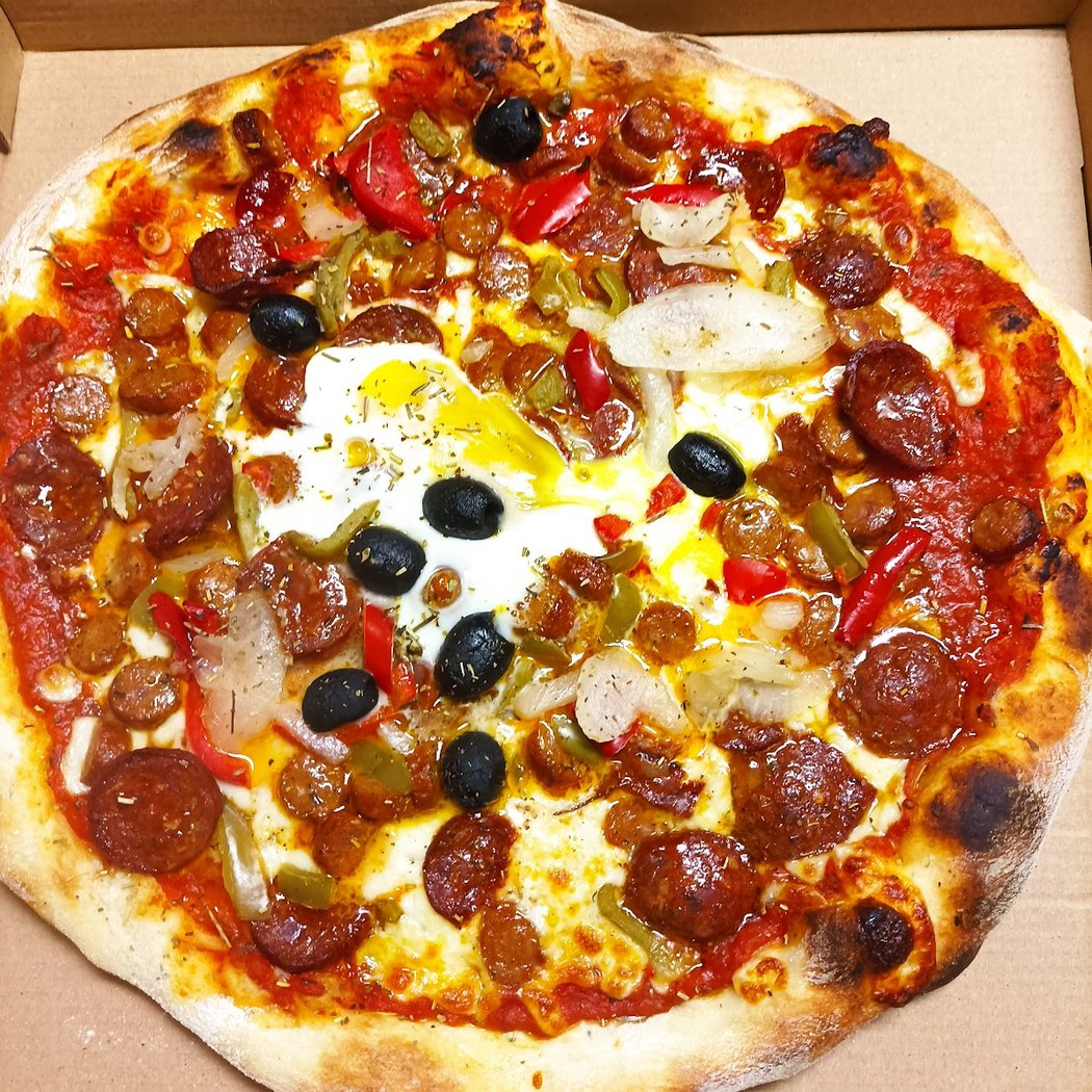 Camion Pizza MAK'UISINE 2
