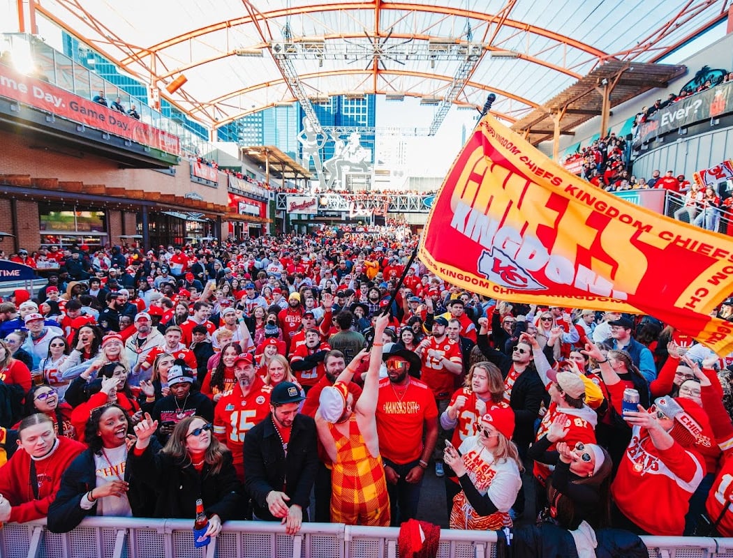 Coca-Cola Game Day: Kansas City vs. Los Angeles