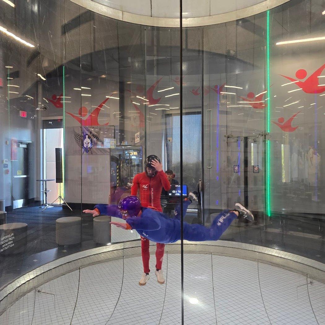 iFLY Indoor Skydiving - Phoenix 3