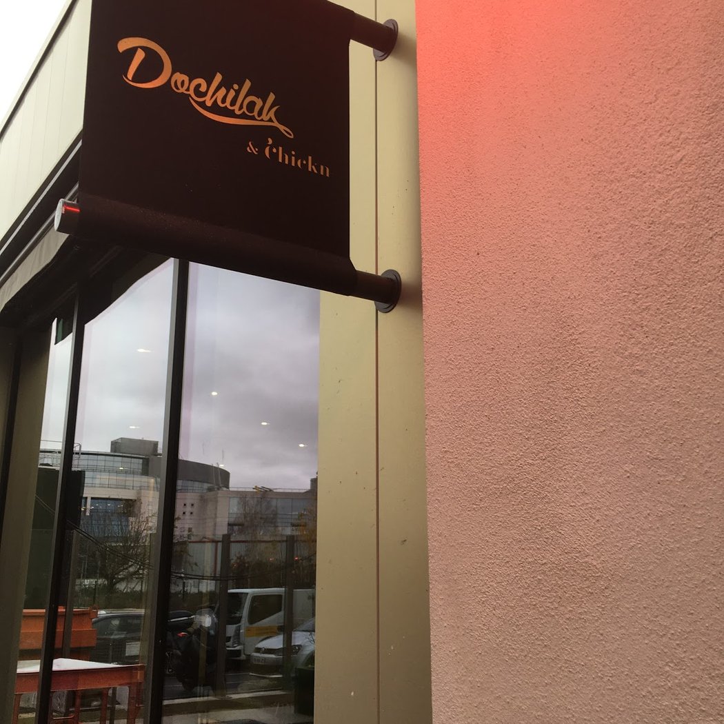 Dochilak & Chickn 2