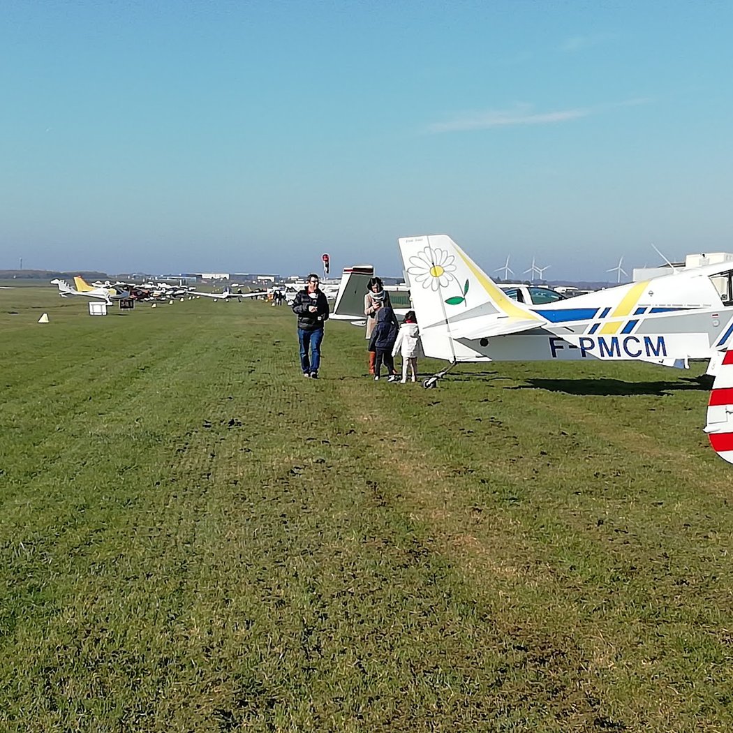 Aéroclub de Fontenay-le-Comte Formation pilote Avion et ULM en Vendée 2