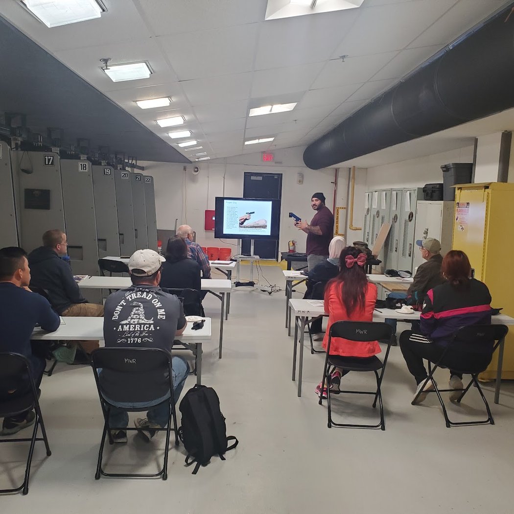 Guns & Gadgets Mini Class 3