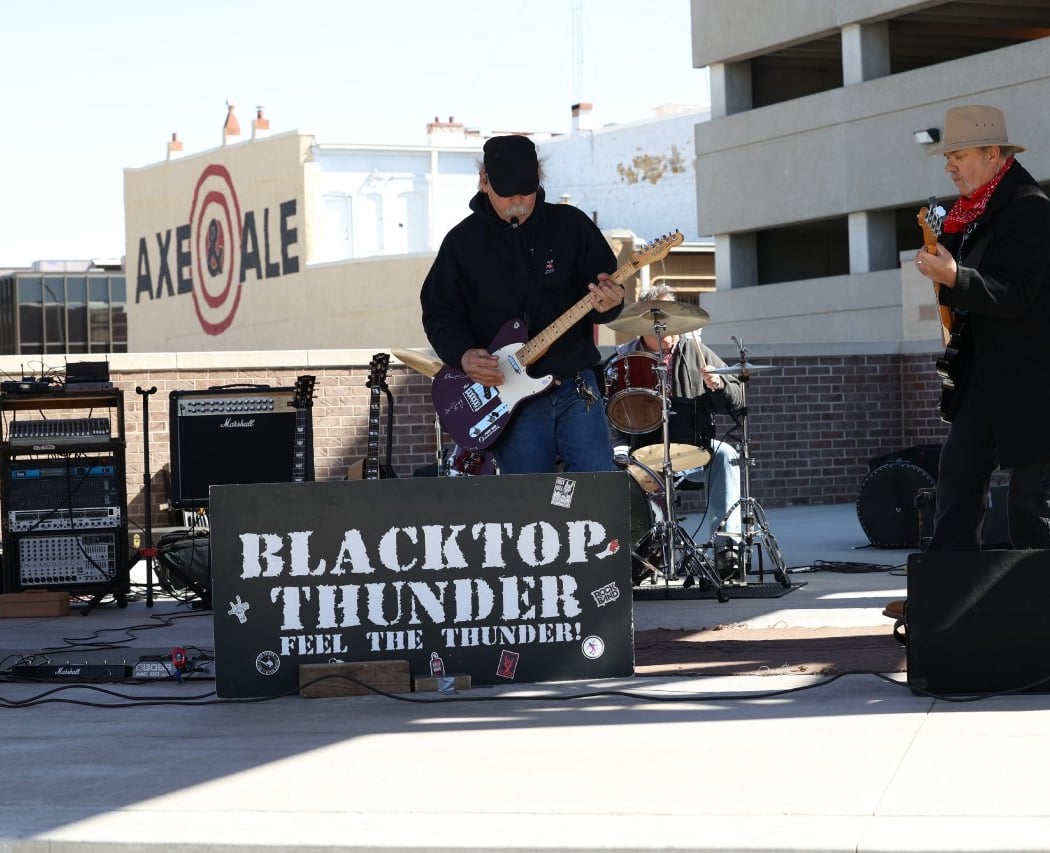 Blacktop Thunder Live at Eats & Beats 1
