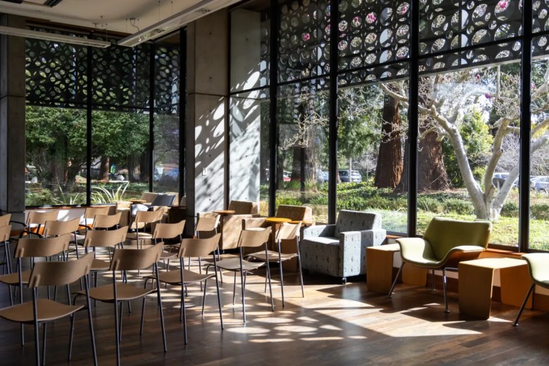 Rinconada Library 1