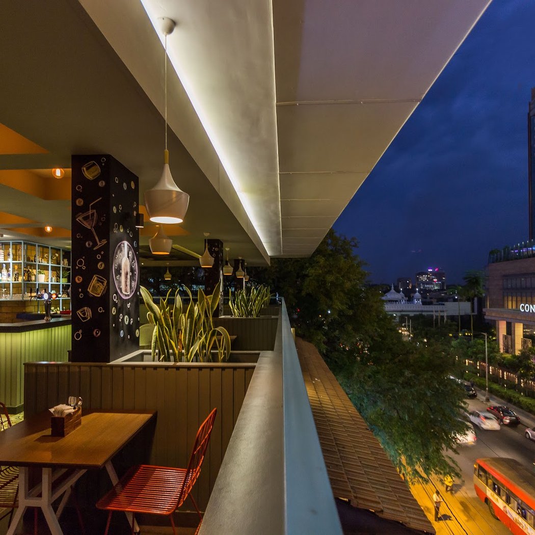 Night Owl Sky Lounge 2