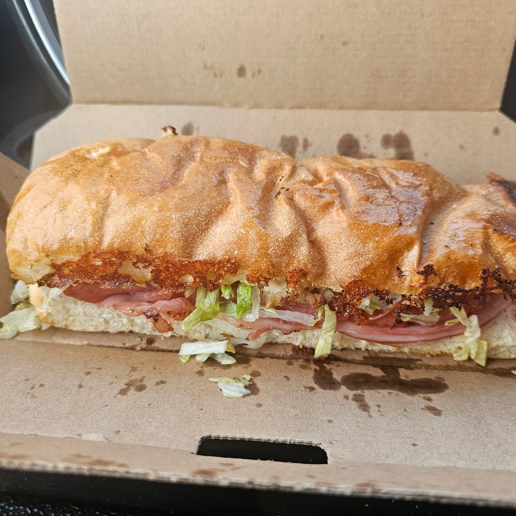 Mancino's Pizza & Grinders 2