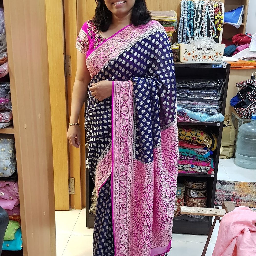 SHE'S BOUTIQUE 3
