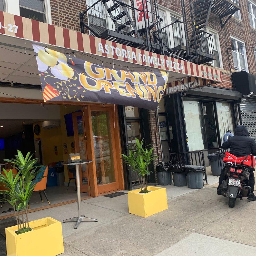 Astoria Family Pizza 2