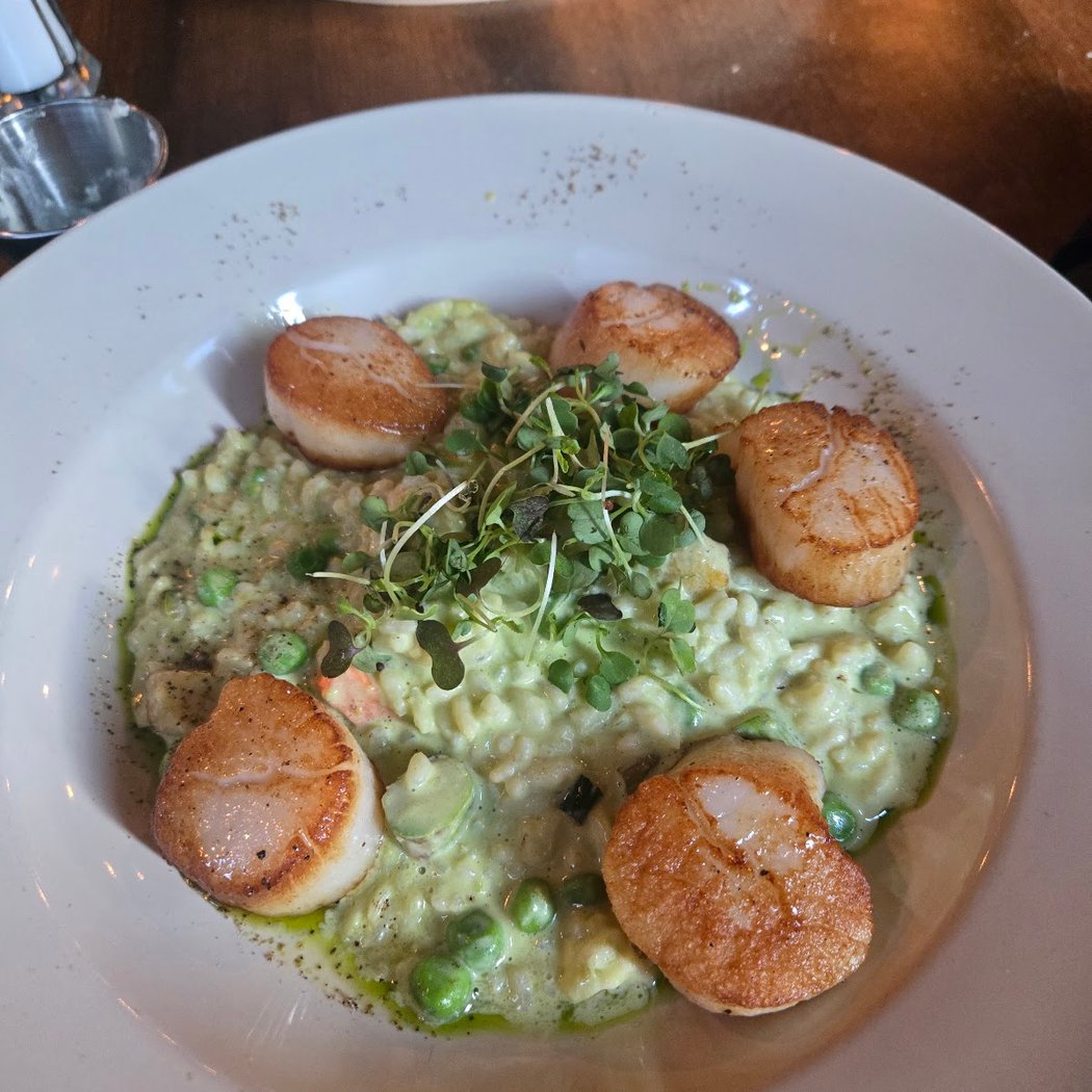 Drew's Bayshore Bistro 1