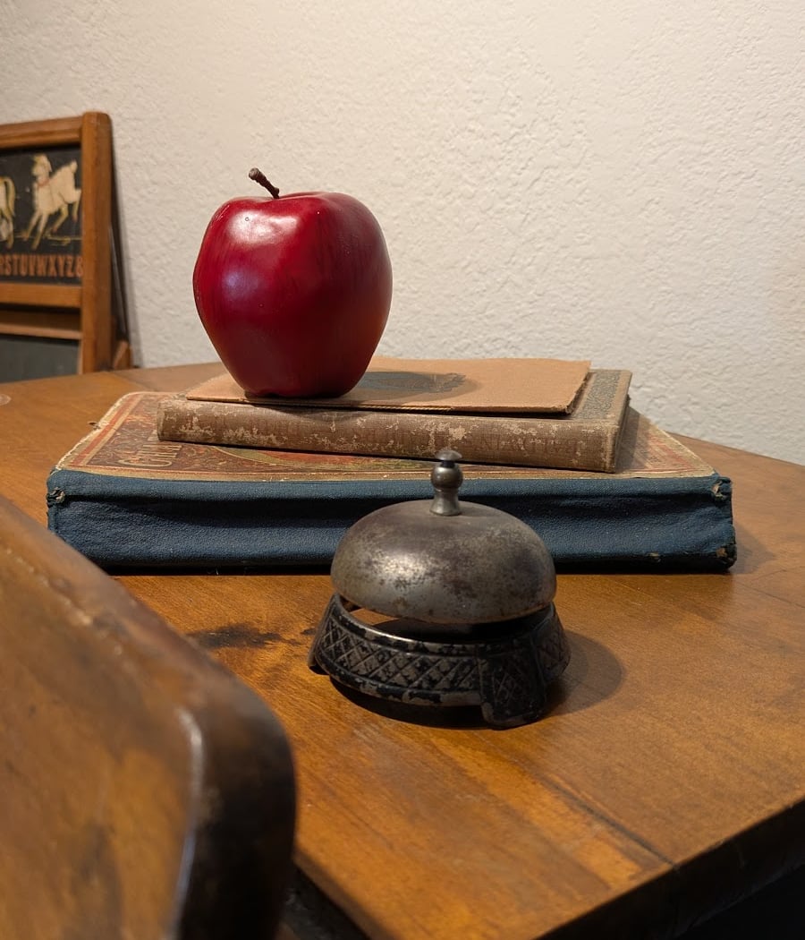 Dixon Historical Society 1