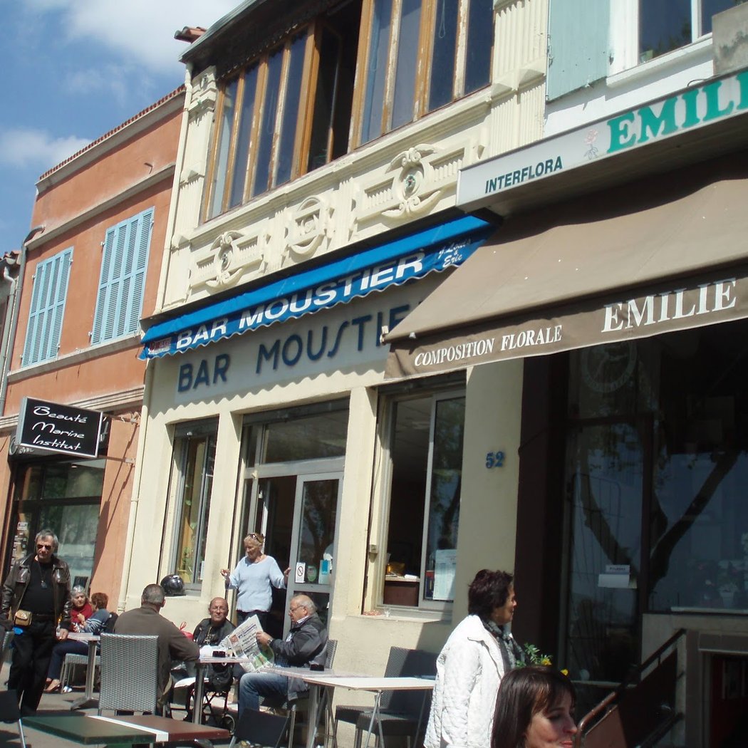 Bar Moustier 2
