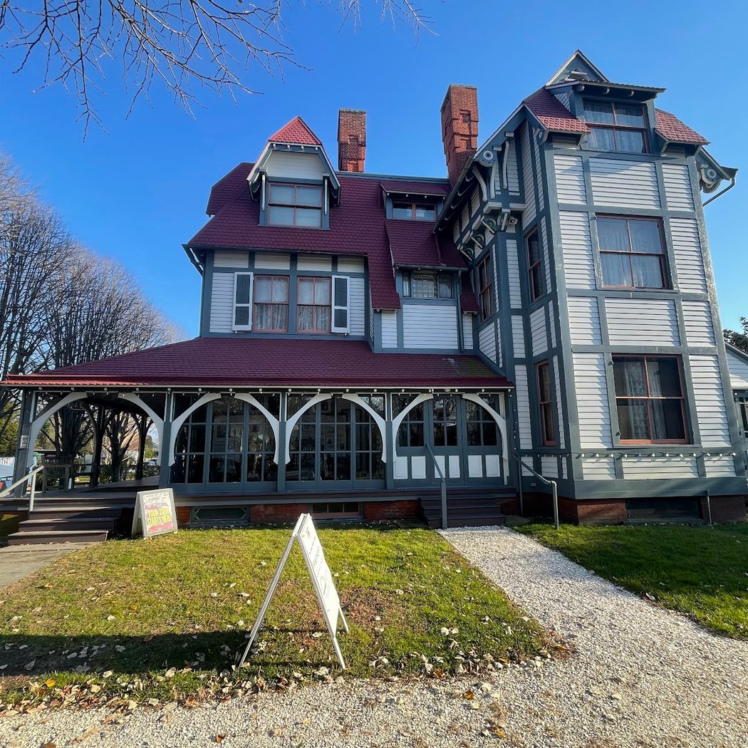 Emlen Physick Estate 3