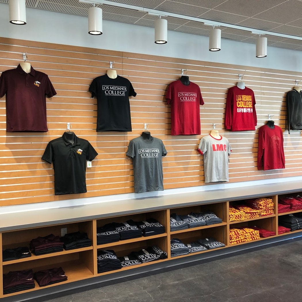 Los Medanos Bookstore 1