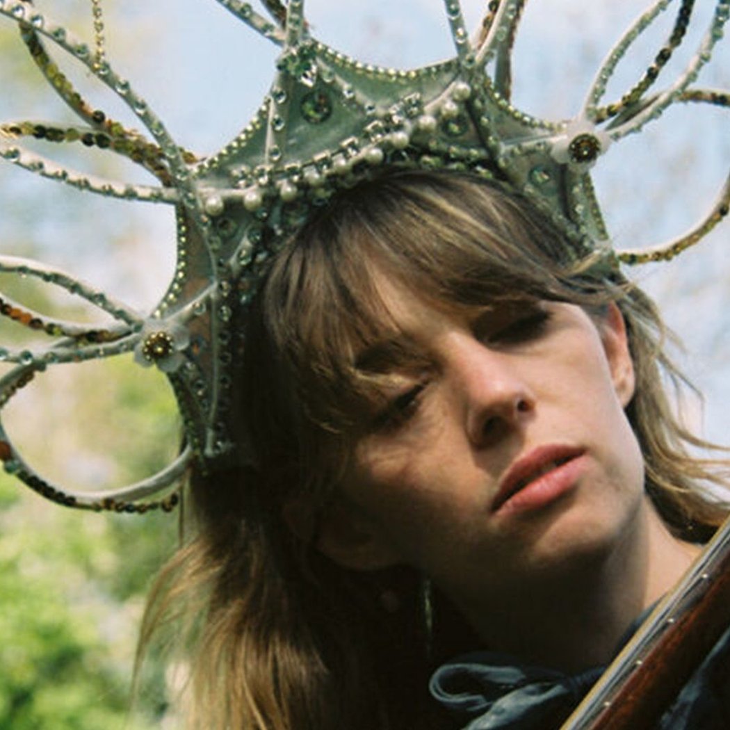 MAYA HAWKE 1