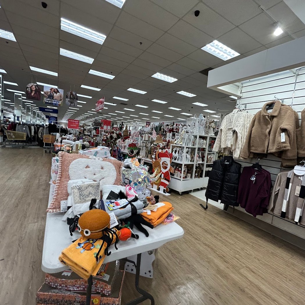 Marshalls & HomeGoods 3