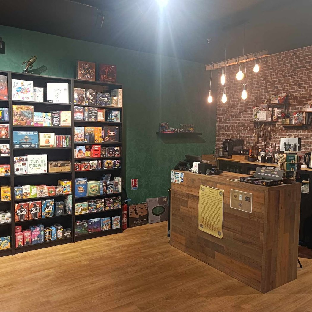 Le Dédale, boutique-café ludique 3