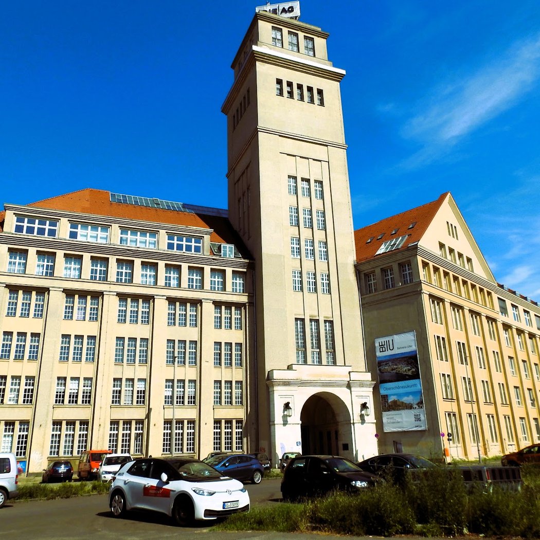 Peter-Behrens-Bau 2