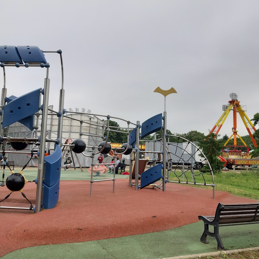 Parc Georges Brassens 2