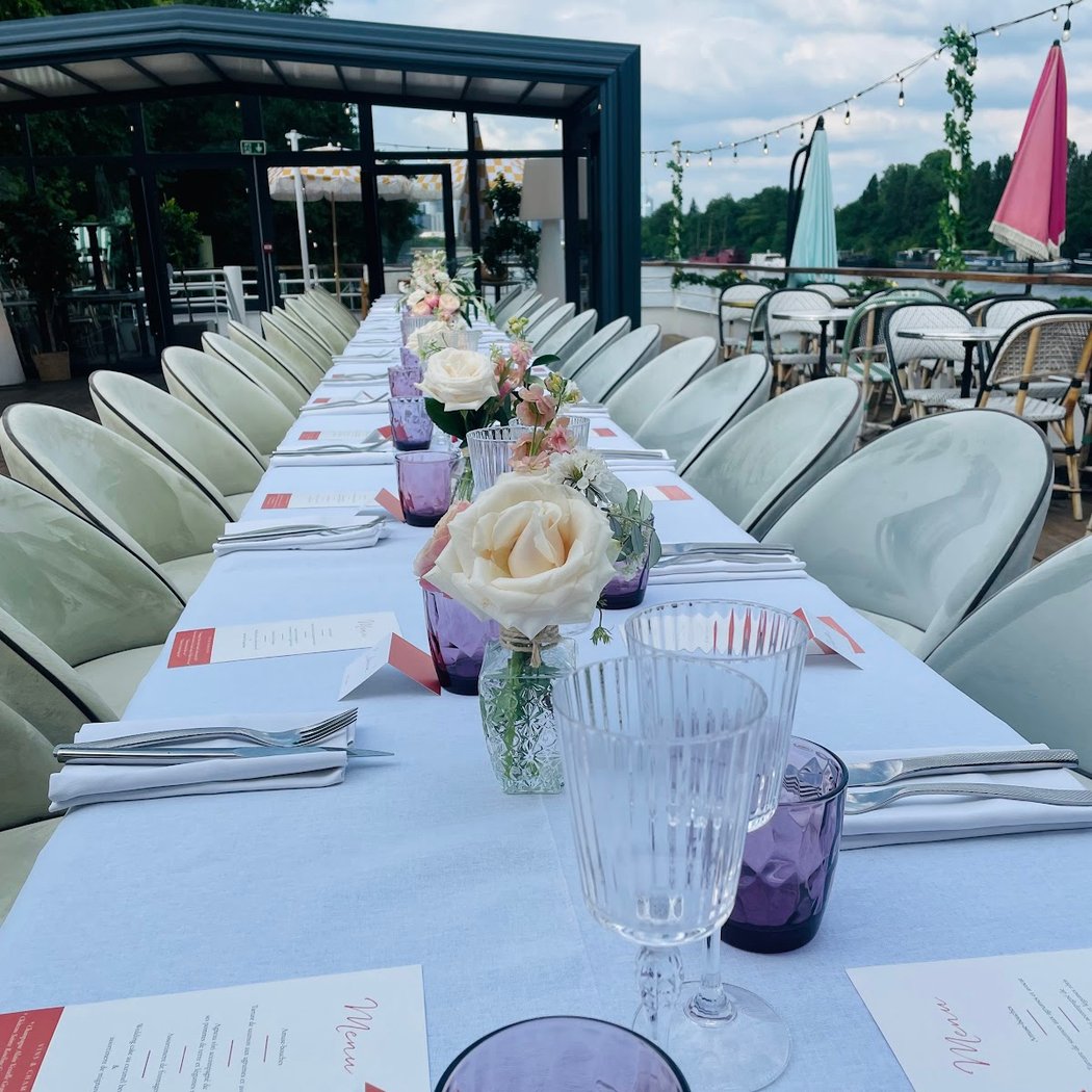 Aqua Restaurant 2