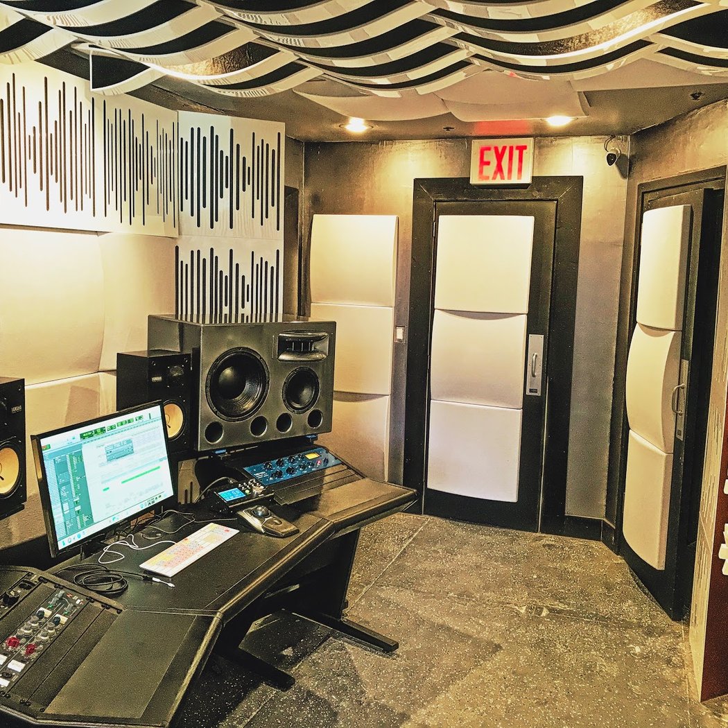 Grey Noise Studios 2