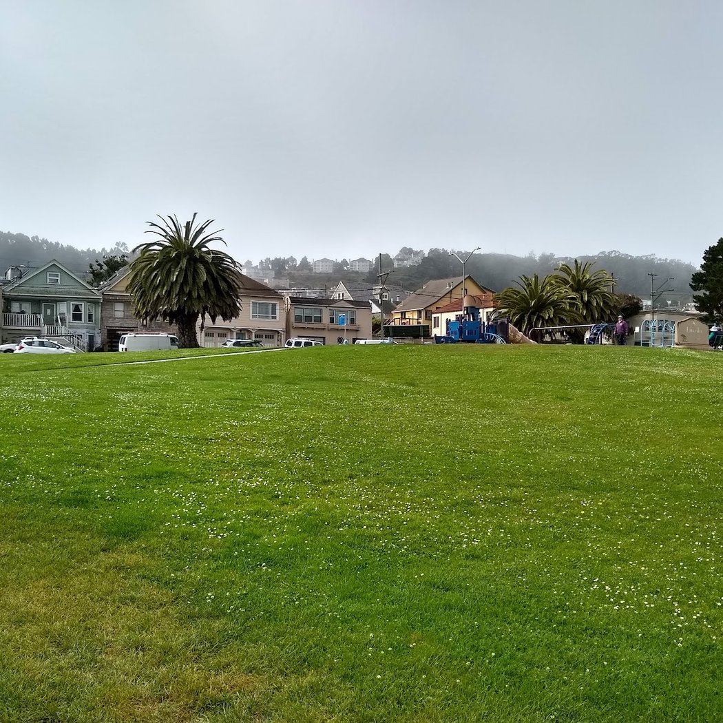 Lincoln Park 2