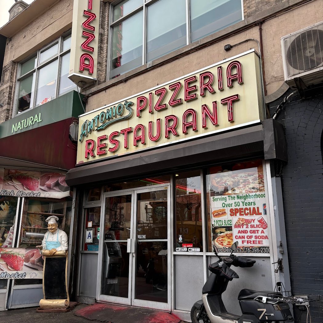 Antonio's Pizza 2