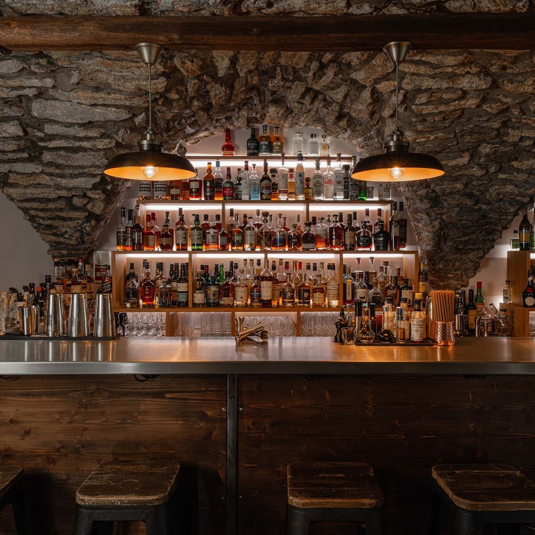 Blue Bird Cocktail Bar 2