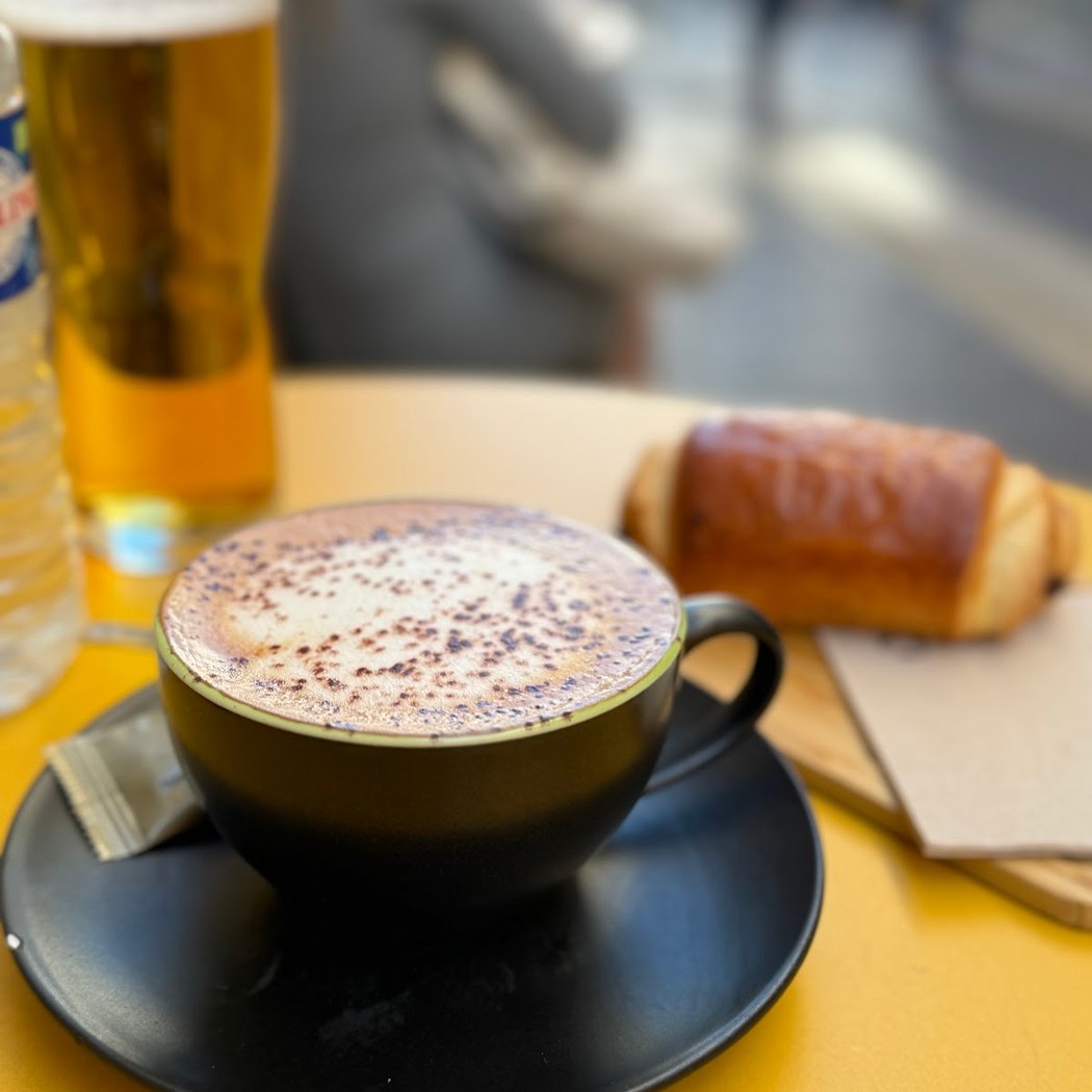 Dutch café 1