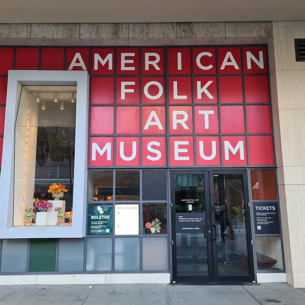 An Ecology of Quilts: The Natural History of American Textiles 2