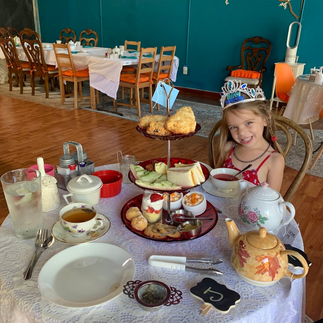 Dainteas Afternoon Tea Parlour 1