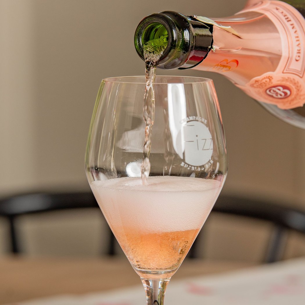 Galentine's Day Sparkling & Champagne Rosé Tasting 1