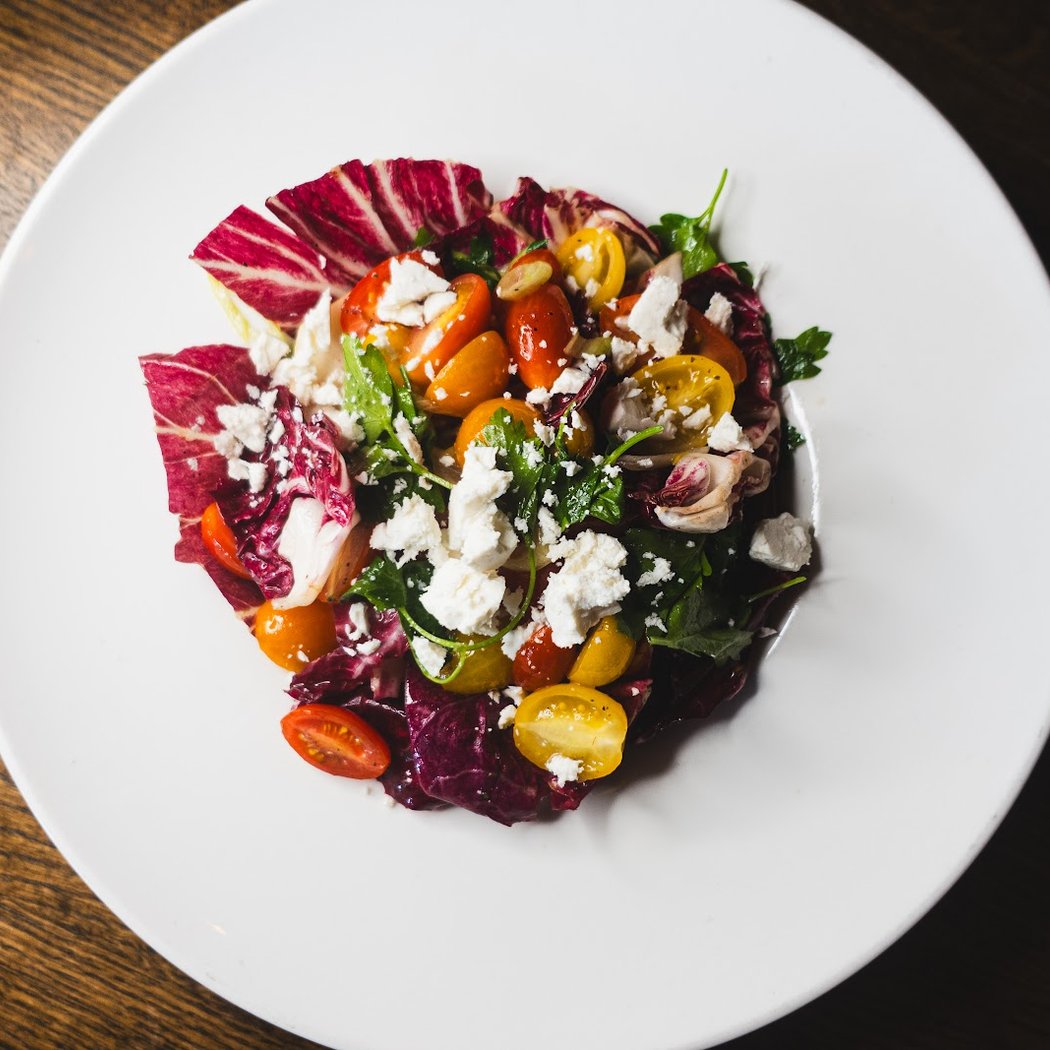 DiWine Natural Wine Bar & Restaurant 1