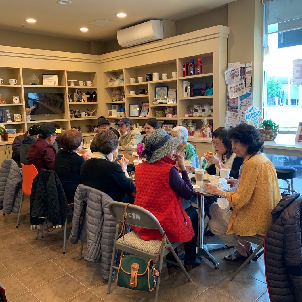 Friends Coffee & Tea 2